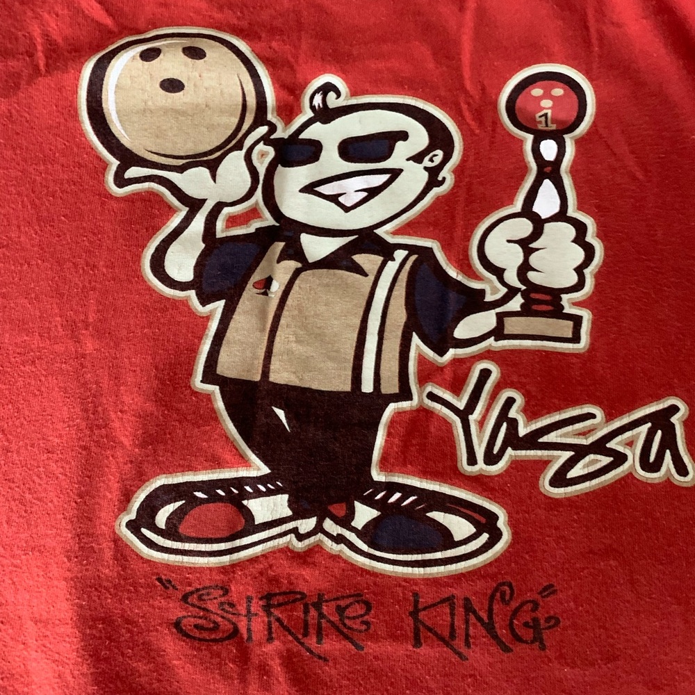 Vintage 90s YAGA T-shirt (single stitch).